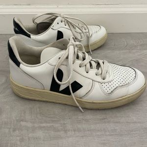 Veja Campo Sneakers sz 8